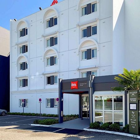 Ibis Bordeaux Pessac Route Des Vins Hotel Bagian luar foto